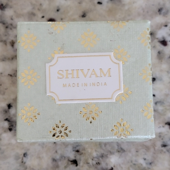 Shivam Sterling Silver Gold Plated Adjustable Ring NWT - Picture 6 of 6